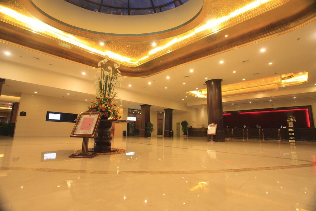 Shanghai Eiffelton Hotel Esterno foto