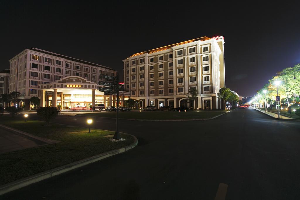 Shanghai Eiffelton Hotel Esterno foto
