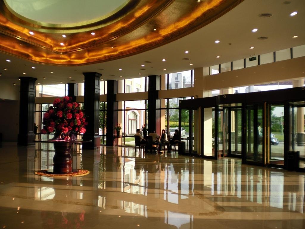 Shanghai Eiffelton Hotel Esterno foto